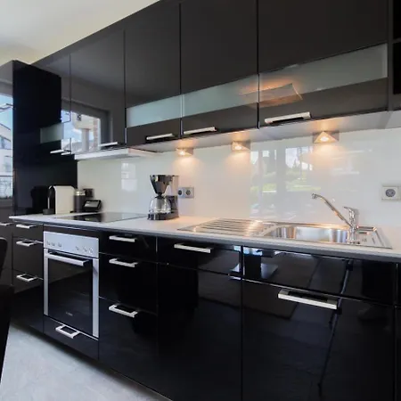 Sonnendeck 2 Шарбойц